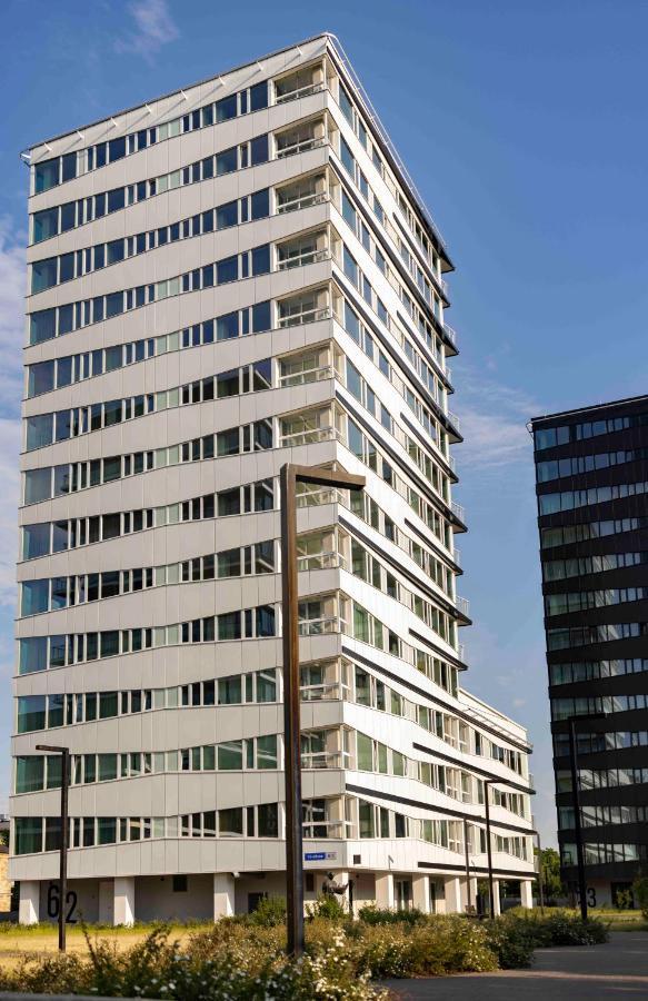 Beautiful Apartment Next To The Kalev Stadium Tallinn Luaran gambar