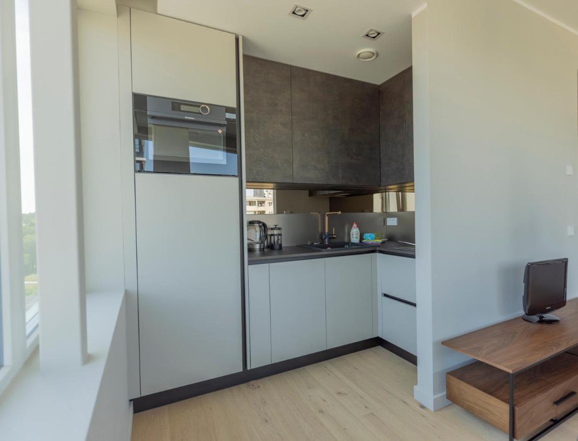 Beautiful Apartment Next To The Kalev Stadium Tallinn Luaran gambar