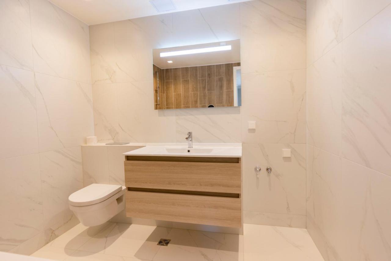 Beautiful Apartment Next To The Kalev Stadium Tallinn Luaran gambar